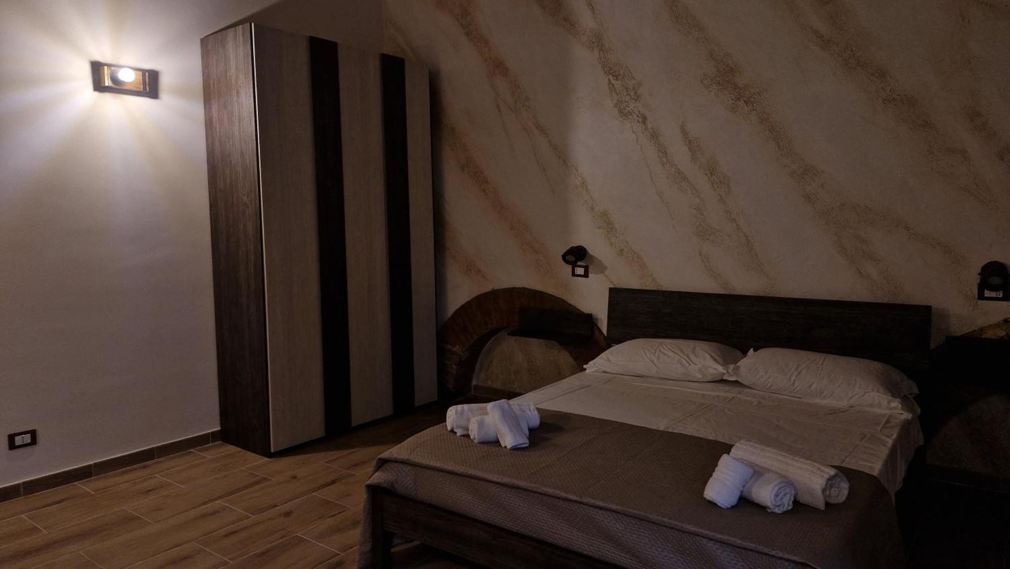 La Ciminiera Rooms Catania Exterior photo